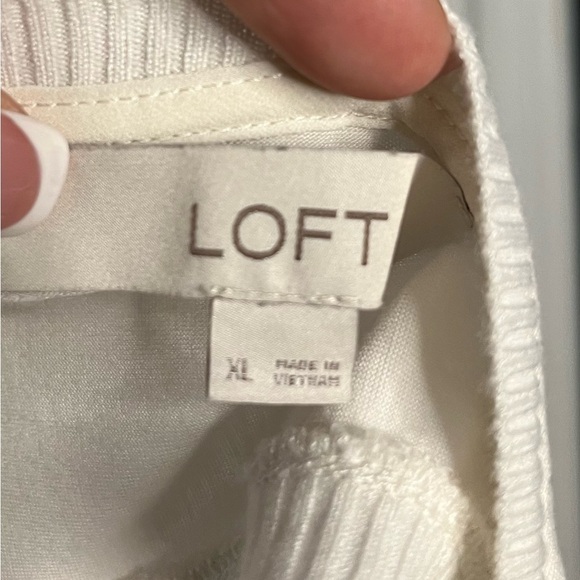 LOFT Cream Sleeveless Top - Size XL - Picture 4 of 6